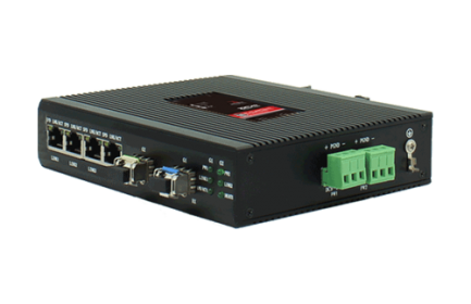 凯发K8国际BM-IES104G工业以太网交换机，配置4个10/100/1000M以太网电口和1个千兆光口。用于工业现场实现多台主板服务器、中继器、集线器、终端机与多台终端机之间的互联。